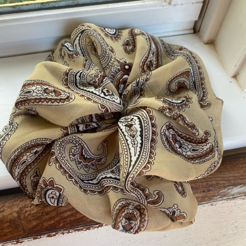 Anthropologie Paisley Super Hair Scrunchie - Picture 3 of 4